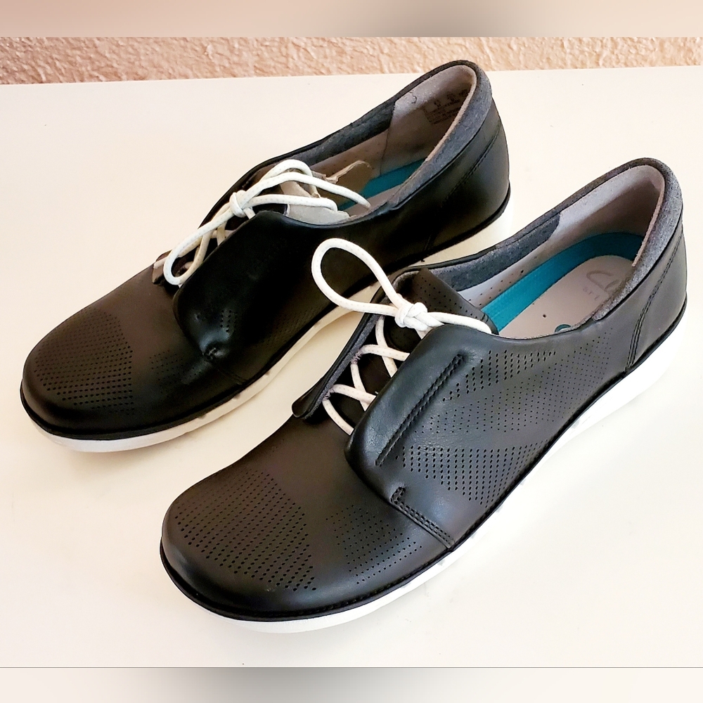 Clarks New Black and White Leather Athletic Shoes - Picture 2 of 6